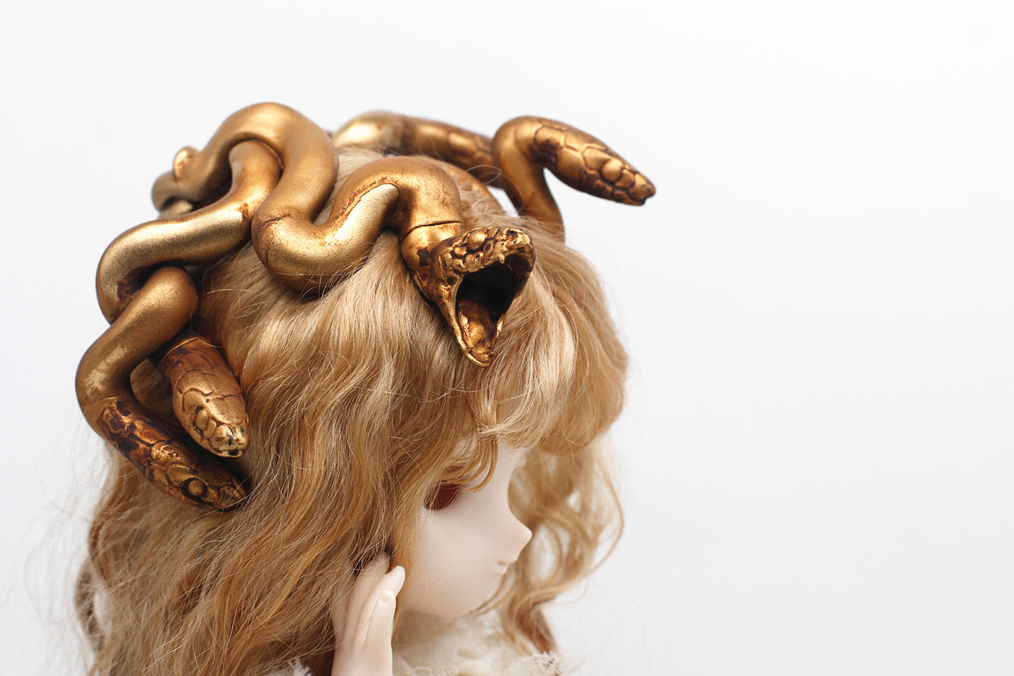MDD - Medusa Headwear accessory